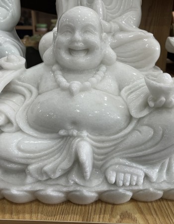 Tượng di lặc đá trắng nguyên khối ngang 40cm T077