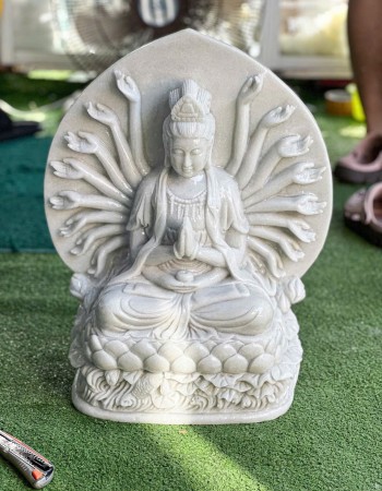 Tượng phật bà nghìn mắt nghìn tay đá trắng cao 50P T095
