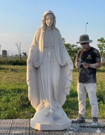Tượng đức mẹ maria  đá trắng nguyên khối cao1.9m ngang 77cm T149