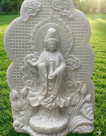 Phật Bà Quan Thế Âm Bồ Tát được chạm khắc trên đá trắng tự nhiên cao 1m5 T238
