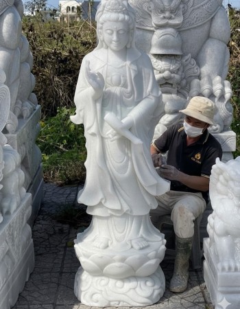 Tượng phật quan âm đá trắng Cao 1.3m ngang 40cm dài 30cm T169