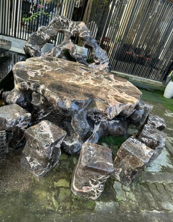 Bộ bàn ghế đá serpentine nguyên khối sang trọng ,đẳng cấp , kiêu sa T028