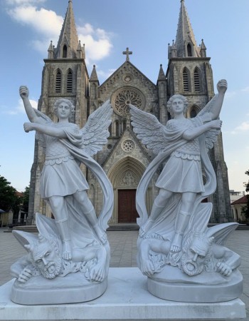 Tượng tổng lãnh thiên thần Micae đá trắng tự nhiên cao 1m5 T340