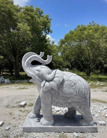 Tượng con voi đá trắng nguyên khối cao 1m2  T364