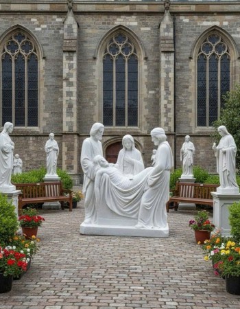 Tượng Chúa Giêsu được hạ xuống khỏi cây thập giá bằng đá trắng, cao 2.5m T381