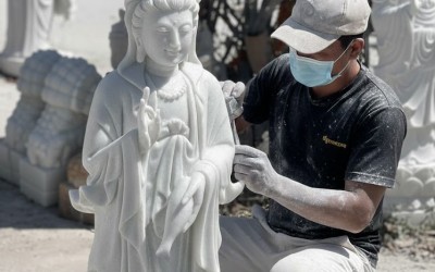 Tượng Phật Bà Quan Âm Đá Trắng Tự Nhiên Nguyên Khối: Đỉnh Cao Nghệ Thuật Tâm Linh Tại Xưởng Gia Hân