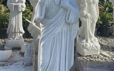 Tượng Chúa Giê Su Đá Trắng: Ý Nghĩa, Giá Trị Tâm Linh Và Lý Do Được Ưa Chuộng