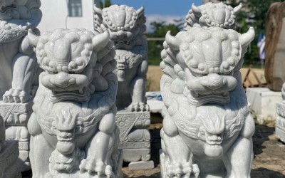 Cặp Kỳ Lân Đá Trắng Tự Nhiên Có Bền Không? Ưu Điểm Nổi Bật Cần Biết