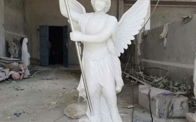 TƯỢNG ĐIÊU KHẮC THIÊN THẦN ĐÁ TRẮNG NGUYÊN KHỐI - BIỂU TƯỢNG NGHỆ THUẬT VÀ TÂM LINH TRƯỜNG TỒN