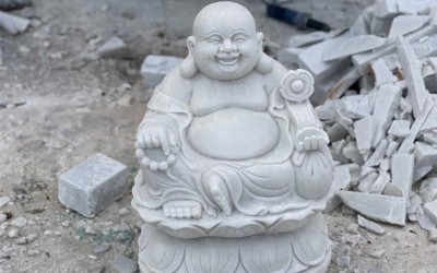 Tượng Phật Di Lặc – Biểu Tượng Của Niềm An Lạc Và Phồn Vinh