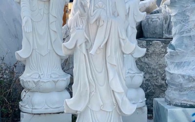 TƯỢNG ĐIÊU KHẮC QUAN ÂM ĐÁ TRẮNG NGUYÊN KHỐI - GIA TRỊ TÂM LINH VÀ NGHỆ THUẬT TRƯỜNG TỒN VỚI THỜI GIAN