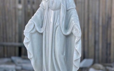 LÀNG NGHỀ ĐÁ MỸ NGHỆ TƯỢNG ĐỨC MẸ MARIA – VẺ ĐẸP THIÊNG LIÊNG TỪ ĐÁ TỰ NHIÊN