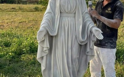 Tượng Đức Mẹ Maria Đá Trắng Nguyên Khối Tự Nhiên – Biểu Tượng Linh Thiêng, Tinh Khôi Và Trường Tồn