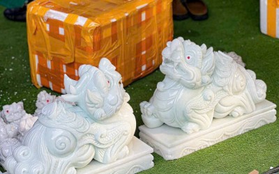 Giá Trị Tỳ Hưu Đá Trắng Nguyên Khối Trong Phong Thủy & Đời Sống Hiện Đại